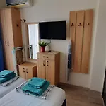 Appartement Turquoise 2 *