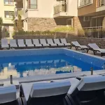 Appartement Turquoise 2 *
